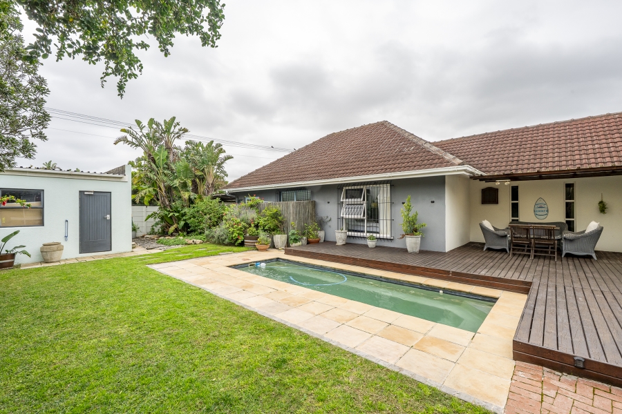 5 Bedroom Property for Sale in Blouberg Rise Western Cape